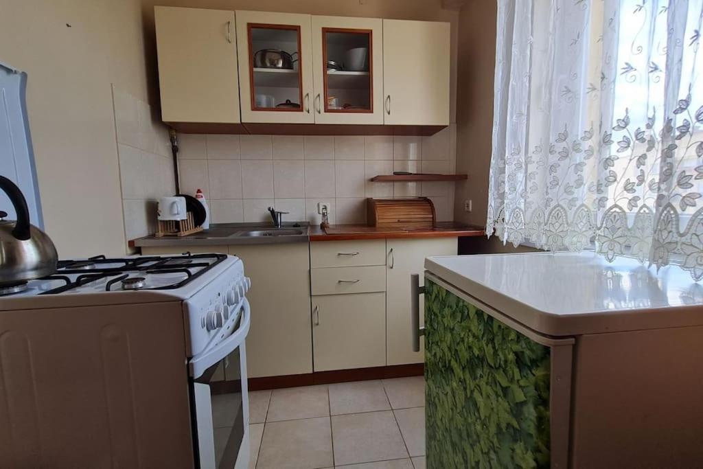 Mile Mieszkanie W Pelni Wyposazone Apartment Przemysl Luaran gambar