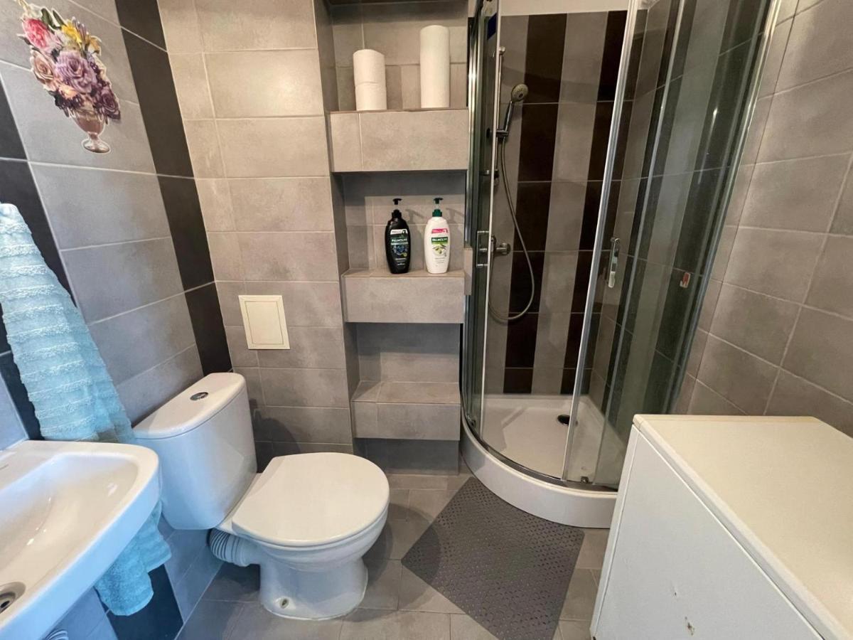 Mile Mieszkanie W Pelni Wyposazone Apartment Przemysl Luaran gambar